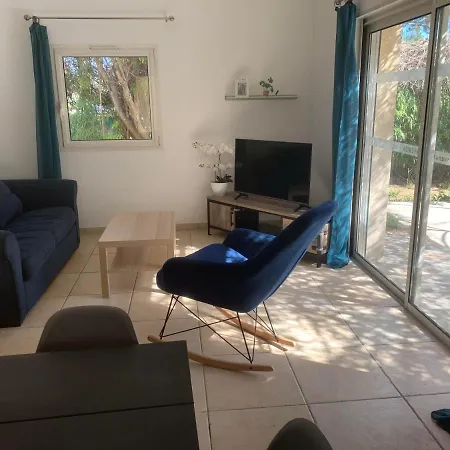 Les Jonquiers, Gite Independant Cosy Avec Jardin Aubagne Exterior foto