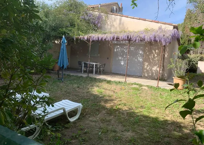 Les Jonquiers, Gite Independant Cosy Avec Jardin